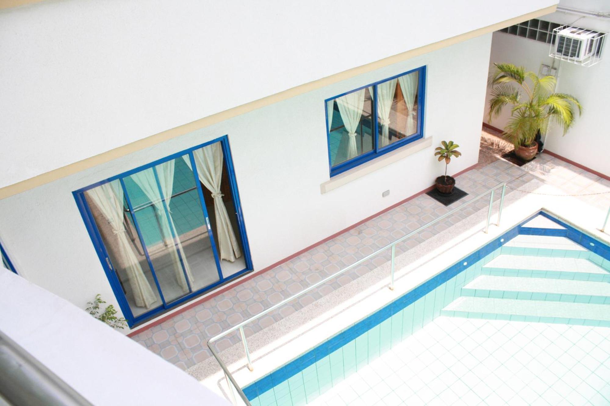 Dumaguete Springs Apartment Dumaguete City Buitenkant foto