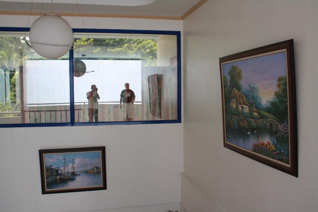 Dumaguete Springs Apartment Dumaguete City Buitenkant foto